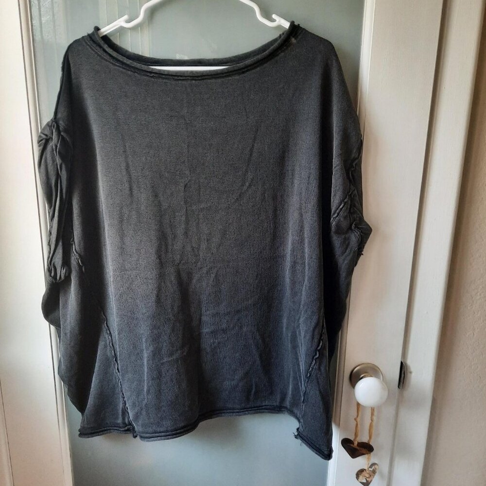We the Free Oversize cap sleeve Black top size M